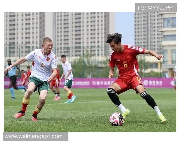 建宏足球引领青少年成长之路助力中国足球未来发展